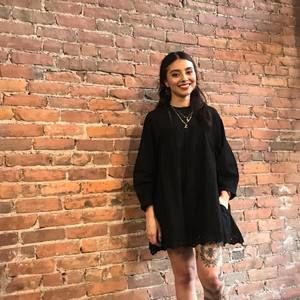 Meet your Posher, Laura